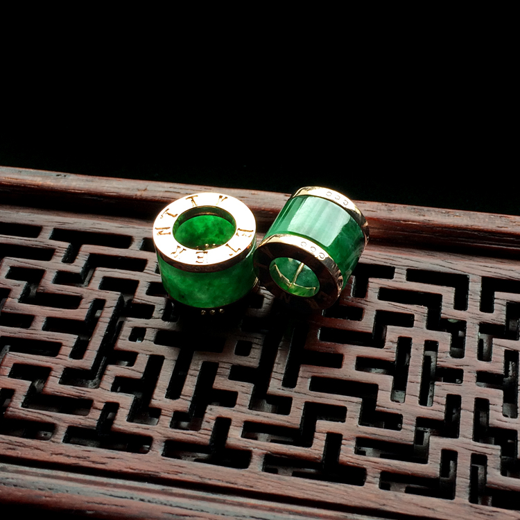 （超值推荐）糯冰种癣加绿镶玫瑰金钻石路路通胸坠（单价）