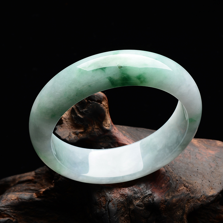 (超值推荐)糯冰种飘花手镯(56mm)
