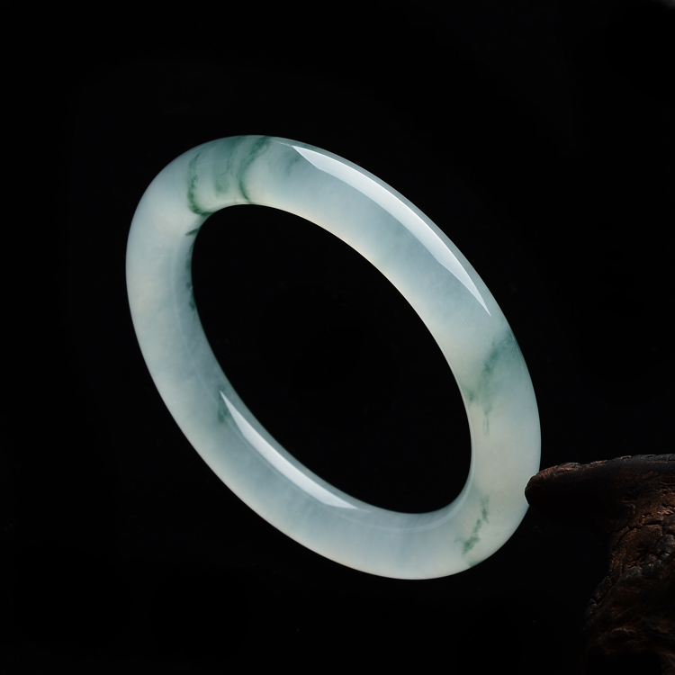 (超值推荐)冰种飘花圆条手镯(58.8mm)