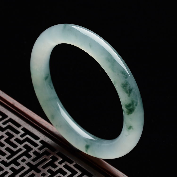 (超值推荐)冰种飘花圆条手镯(59mm)