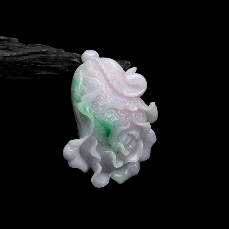 （超值推荐）糯冰种春带彩白菜挂件