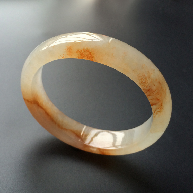 (超值推荐)糯冰种飘黄翡贵妃镯(52.8mm-46.6mm)