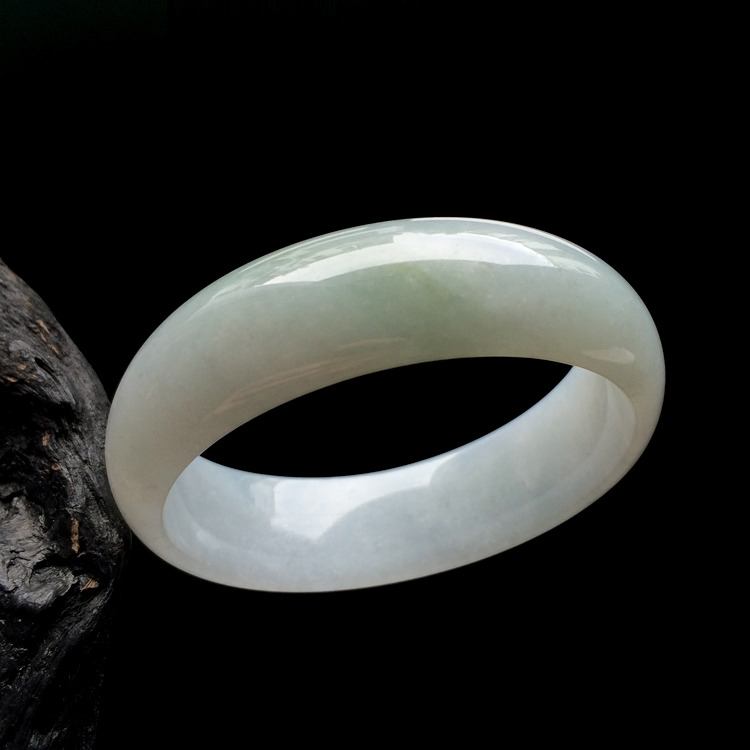 糯冰种晴水手镯（56.5mm）