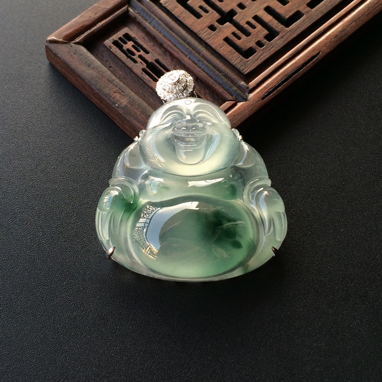 (超值推荐)冰种飘花镶白金钻石玉佛胸坠