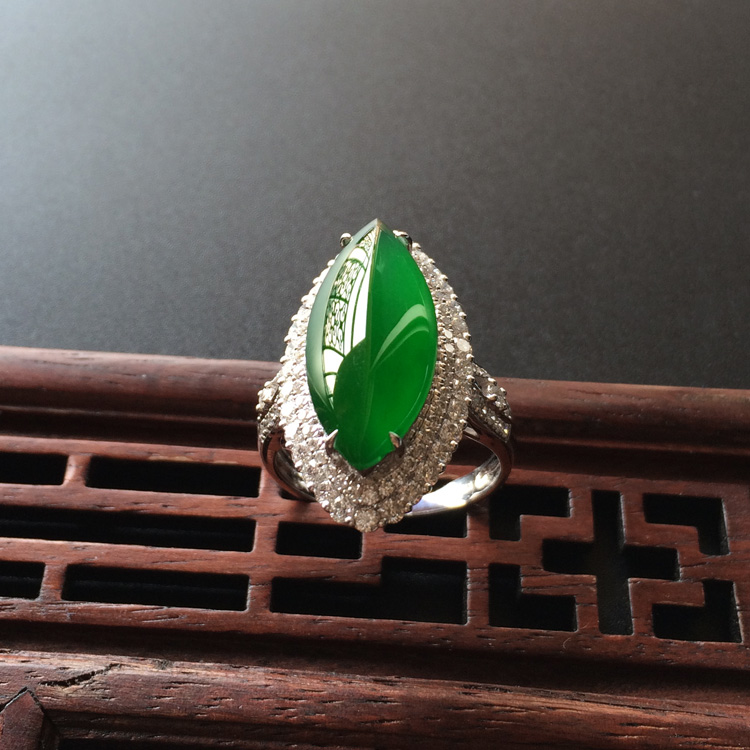https://jdimg.jaadee.net//images/201510/goods_img/58746_P_1445880010222.jpg