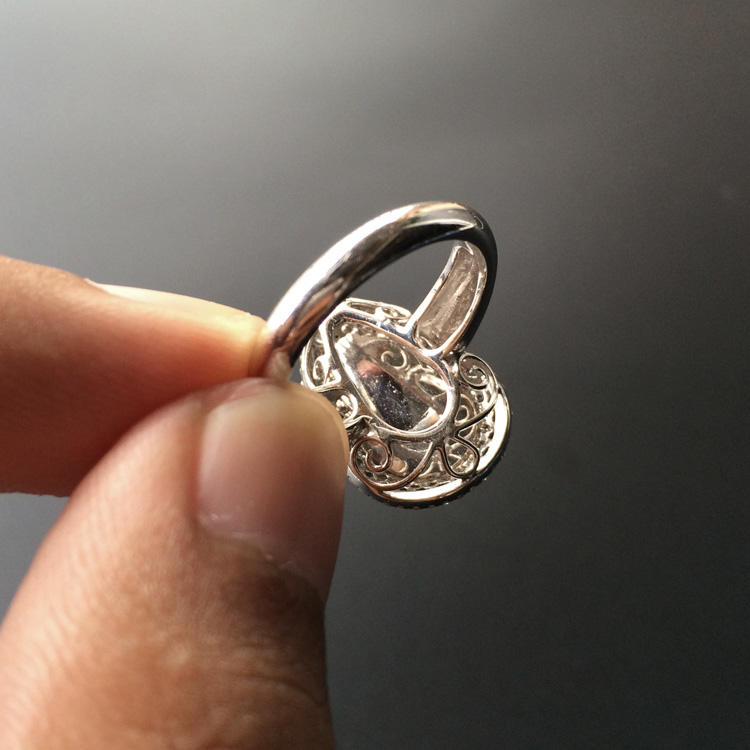 https://jdimg.jaadee.net//images/201510/goods_img/58920_P_1446141451562.jpg