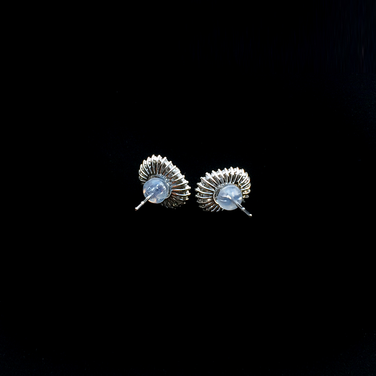 https://jdimg.jaadee.net//images/201510/goods_img/58942_P_1446167588864.jpg