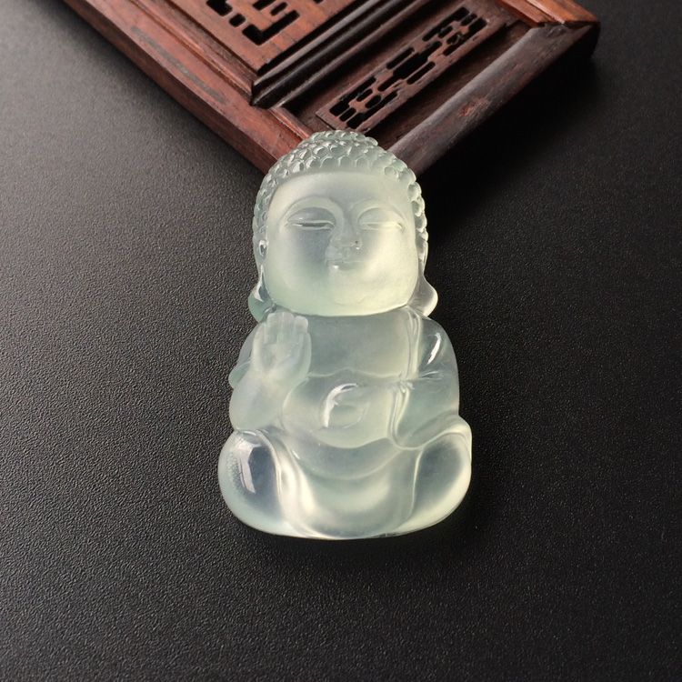 (超值推荐)冰玻种淡晴水宝宝胸坠面