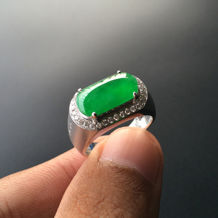 https://jdimg.jaadee.net//images/201511/goods_img/59134_P_1446582742046.jpg