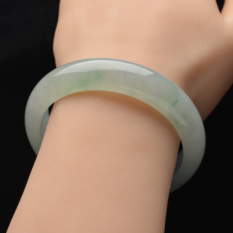 https://jdimg.jaadee.net//images/201511/goods_img/59218_P_1446746409928.jpg