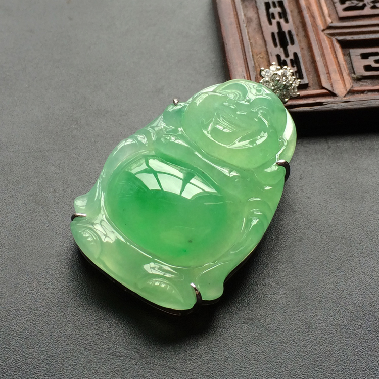 (超值推荐)冰种晴水飘翠镶白金钻石站佛胸坠