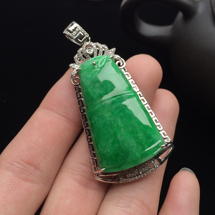 https://jdimg.jaadee.net//images/201511/goods_img/59280_P_1446834272959.jpg