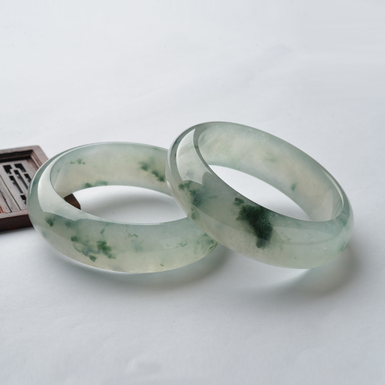 (超值推荐)冰种飘花手镯(一对)(57.8mm/59mm)