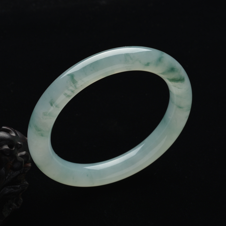 (超值推荐)冰种飘花圆条手镯(57.1mm)