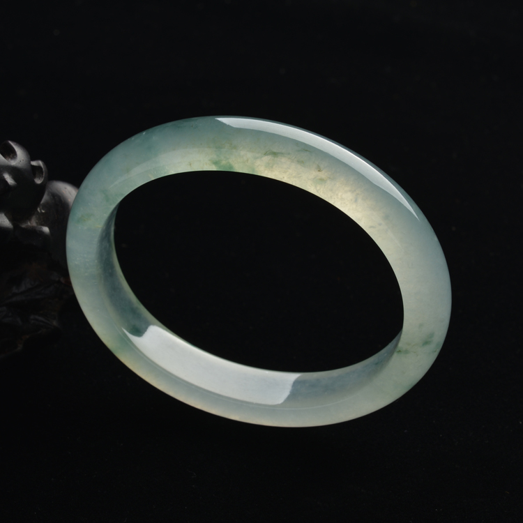 (超值推荐)冰种晴水飘花贵妃镯(54.8mm-46.5mm)