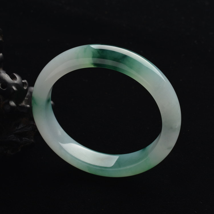 (超值推荐)糯冰种晴水飘花手镯(54.2mm)