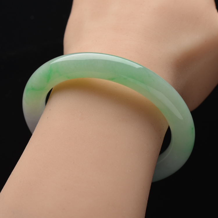 https://jdimg.jaadee.net//images/201511/goods_img/59455_P_1447263765266.jpg