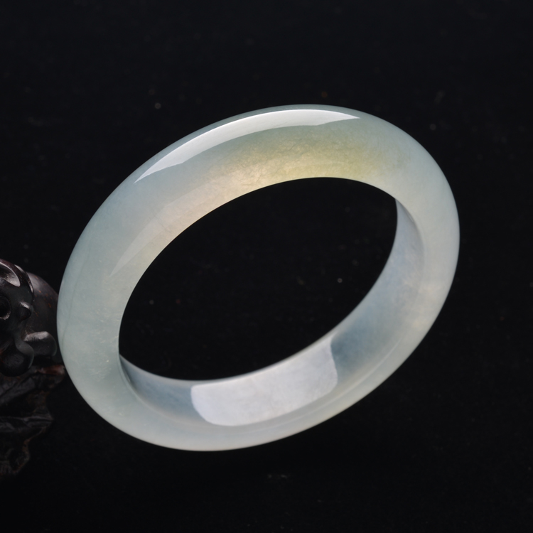 (超值推荐)冰种晴水略带淡黄翡手镯(54.4mm)