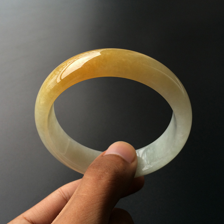 (超值推荐)糯冰种黄翡手镯(58.7mm)