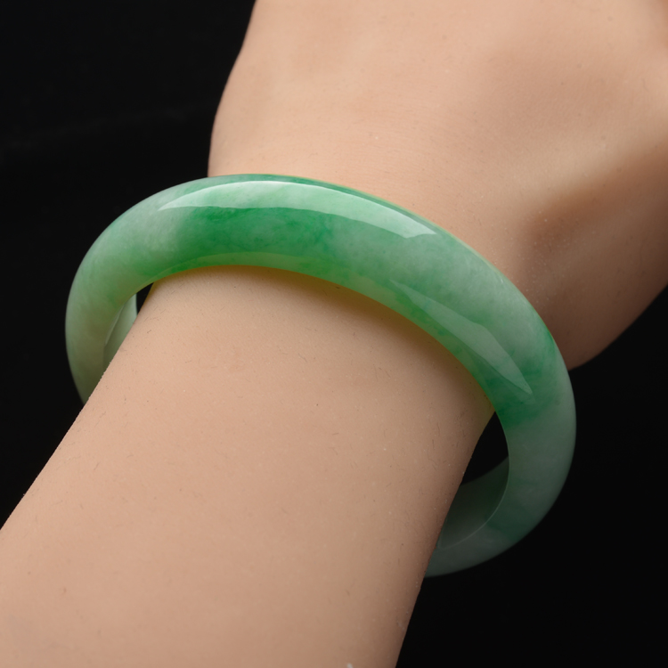 https://jdimg.jaadee.net//images/201511/goods_img/59685_P_1447782068549.jpg