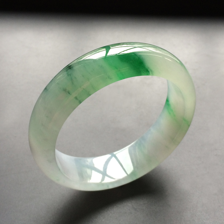 (超值推荐)冰种飘翠手镯(57.5mm)