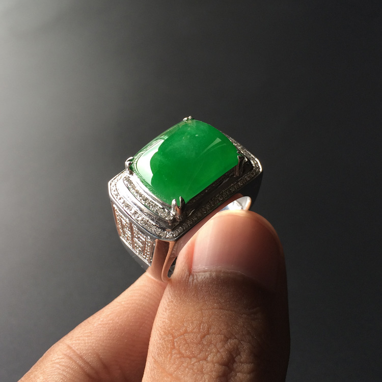 https://jdimg.jaadee.net//images/201511/goods_img/59909_P_1448075460493.jpg