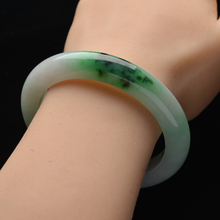 https://jdimg.jaadee.net//images/201511/goods_img/59939_P_1448046268920.jpg