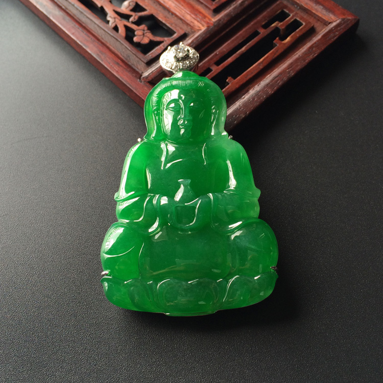 (超值推荐)糯冰种满阳绿镶白金钻石观音胸坠
