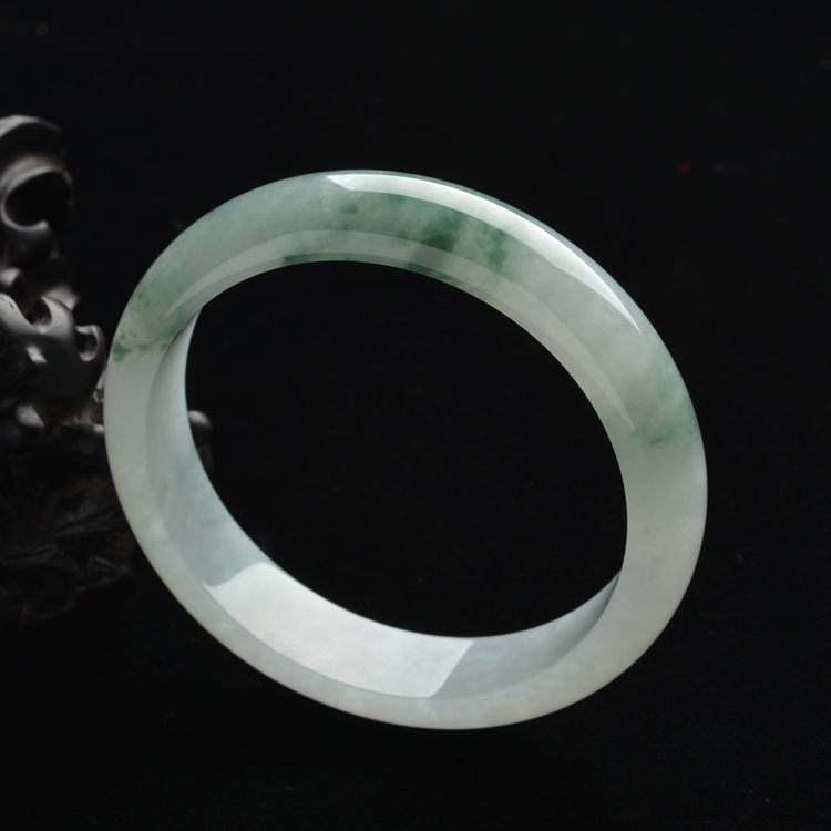(超值推荐)糯冰种飘花手镯(57.4mm)