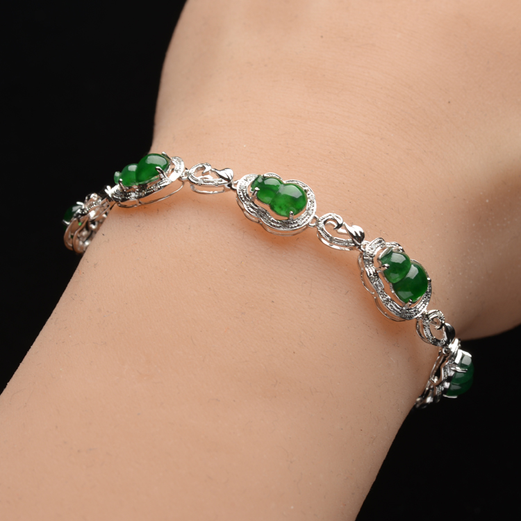https://jdimg.jaadee.net//images/201511/goods_img/60064_P_1448216815572.jpg