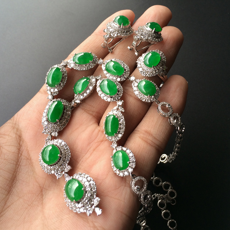 https://jdimg.jaadee.net//images/201511/goods_img/60109_P_1448336256293.jpg