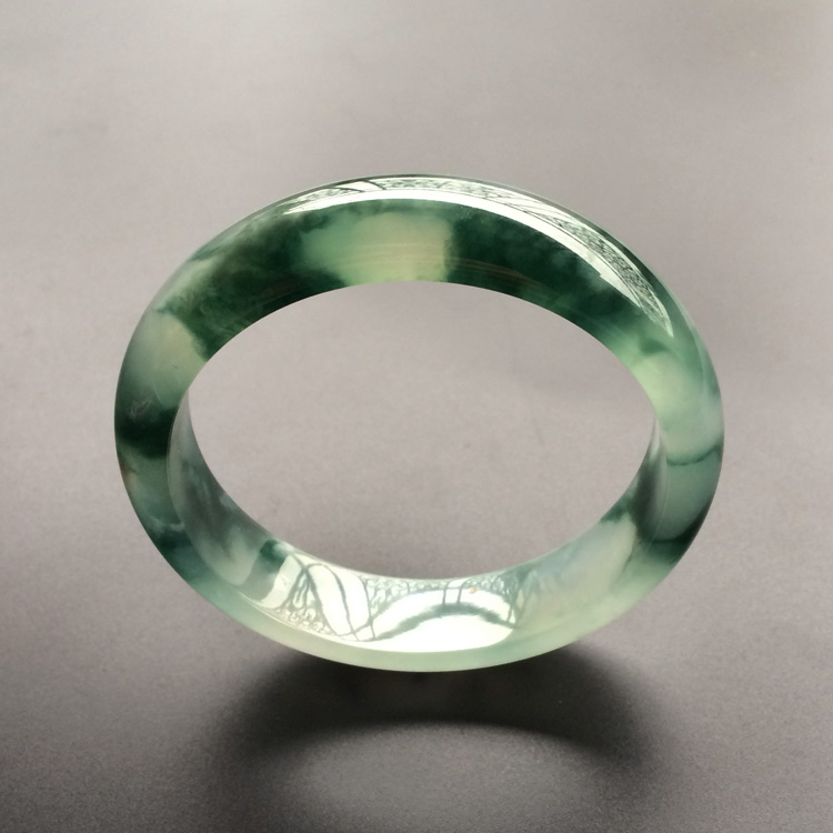 (超值推荐)冰种飘花手镯(58mm)
