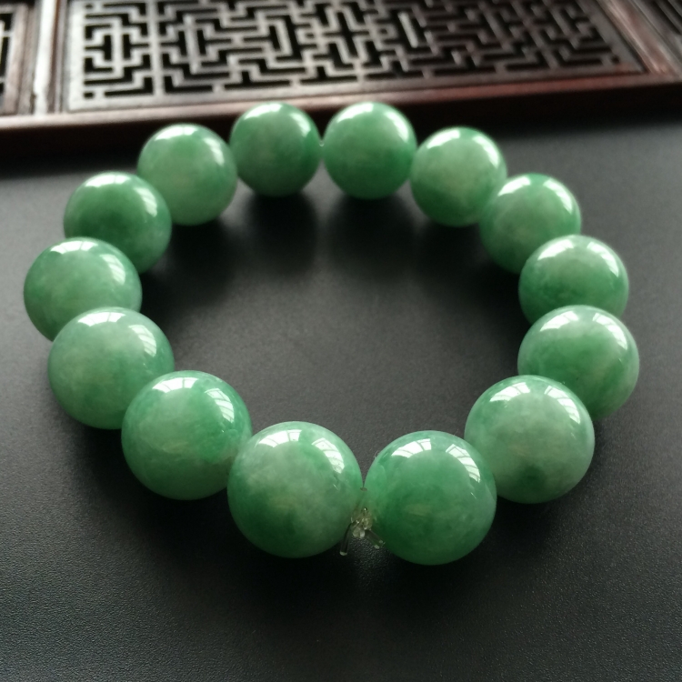 https://jdimg.jaadee.net//images/201512/goods_img/236_d337668fdb8.jpg