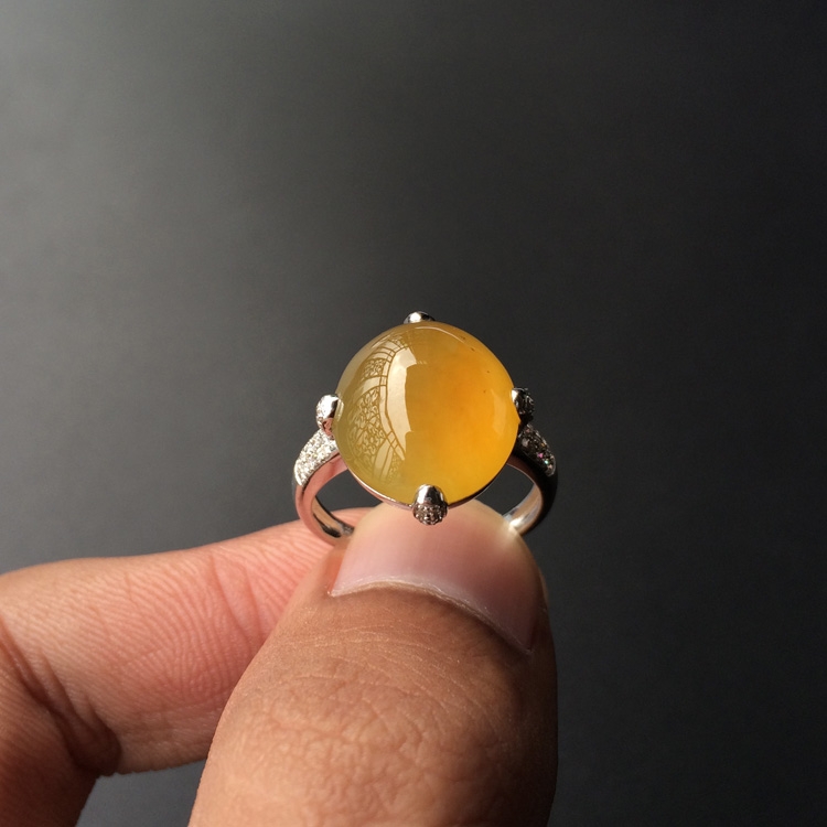 (超值推荐)冰种黄翡镶白金钻石戒指