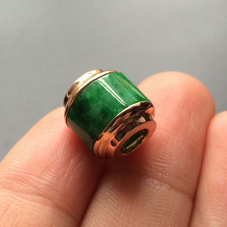 https://jdimg.jaadee.net//images/201512/goods_img/60570_P_1449082849837.jpg