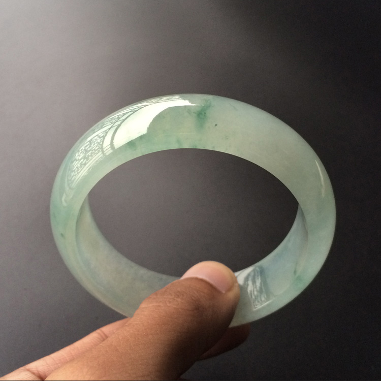 (超值推荐)冰种飘花手镯(57.2mm)