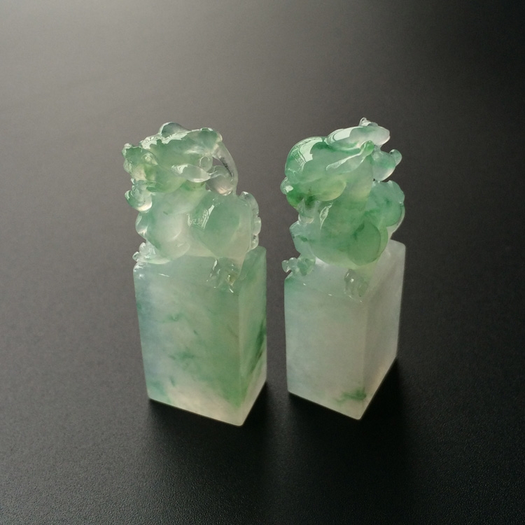 https://jdimg.jaadee.net//images/201512/goods_img/60761_d2ec4c6b66c.jpg
