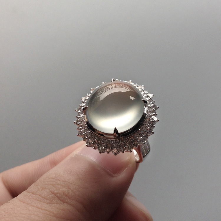 https://jdimg.jaadee.net//images/201512/goods_img/60833_d2ef9109b3b.jpg
