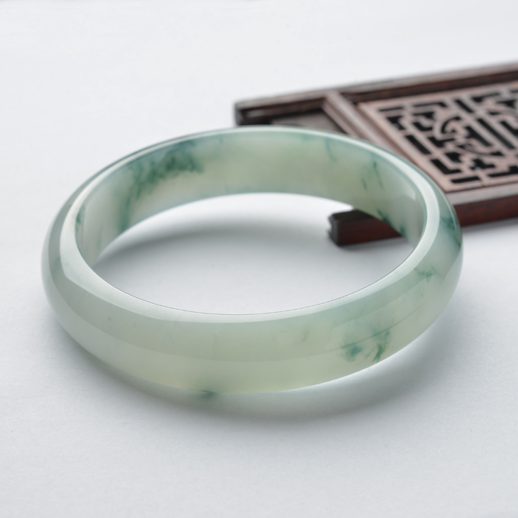 糯冰种飘花手镯(58.8mm)