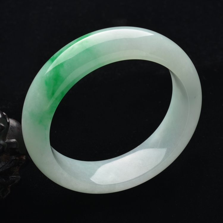 (超值推荐)糯冰种飘翠手镯(一对)(59.6mm/59.9mm)