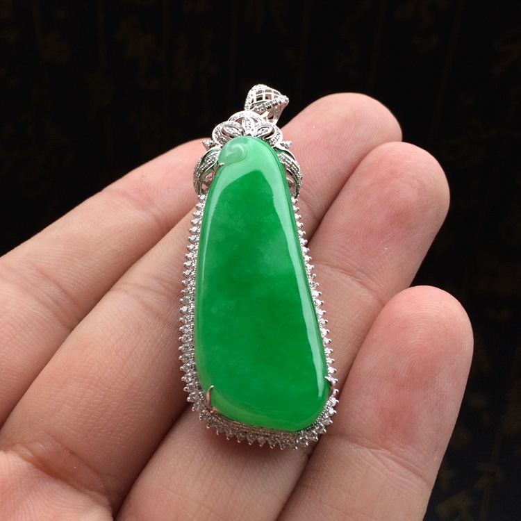 https://jdimg.jaadee.net//images/201512/goods_img/60928_d2f5e8a2911.jpg