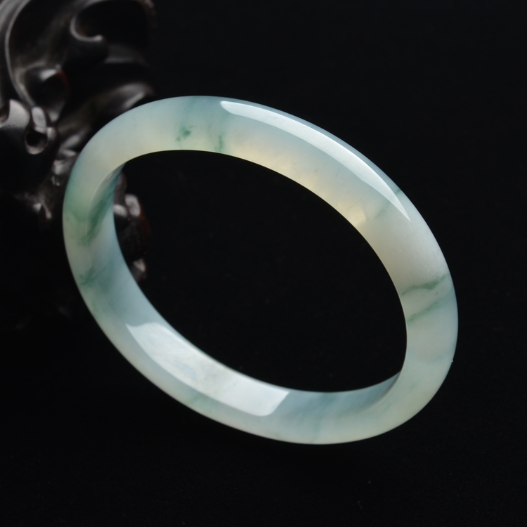 (超值推荐)冰种飘花贵妃镯(54.5mm-48.6mm)