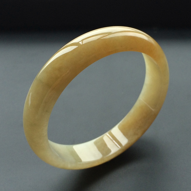 (超值推荐)糯冰种黄翡手镯(61.7mm)