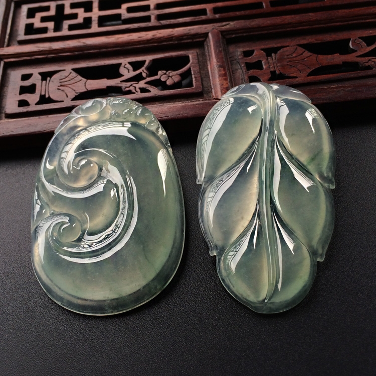 (超值推荐)冰种飘花如意/玉叶挂件(一对)