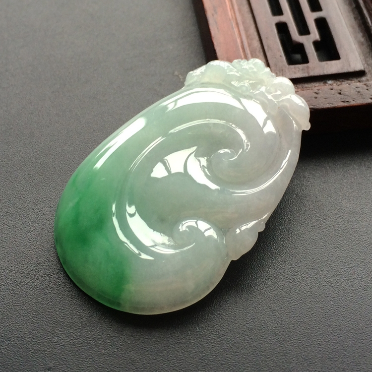 (超值推荐)糯冰种飘翠如意挂件