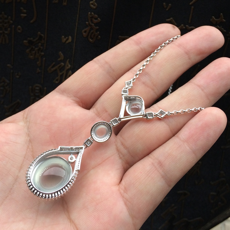 https://jdimg.jaadee.net//images/201512/goods_img/61223_d3060b4575a.jpg