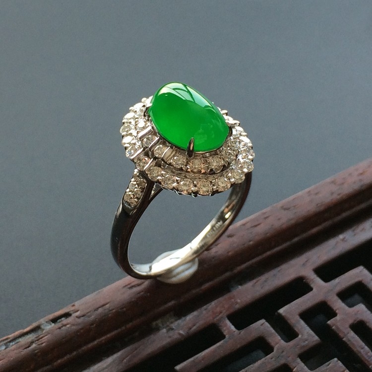https://jdimg.jaadee.net//images/201512/goods_img/61321_fd695671071c.jpg
