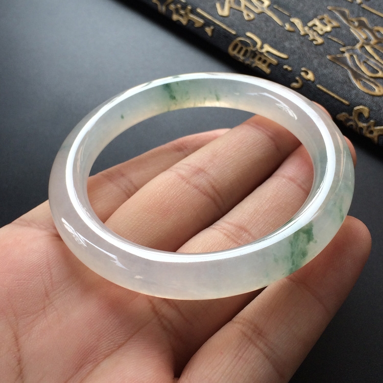 https://jdimg.jaadee.net//images/201512/goods_img/61331_151adb22b90.jpg