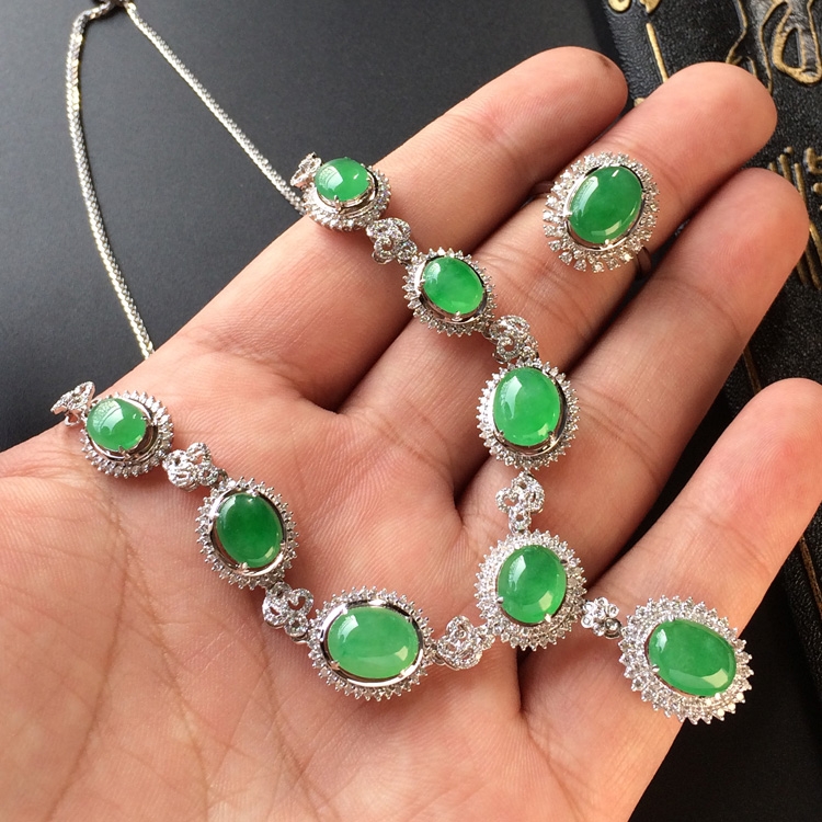 https://jdimg.jaadee.net//images/201512/goods_img/61334_d30c9132987.jpg