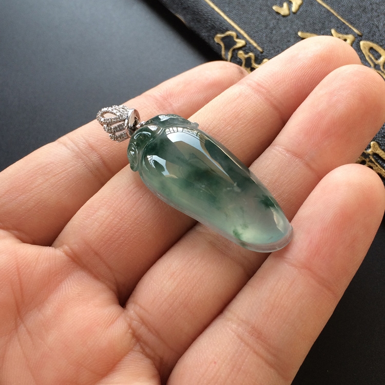 https://jdimg.jaadee.net//images/201512/goods_img/61398_d30fb80e215.jpg